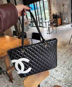 túi Chanel công sở