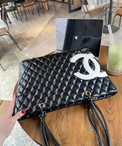 túi Chanel công sở