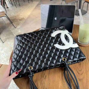 túi Chanel công sở