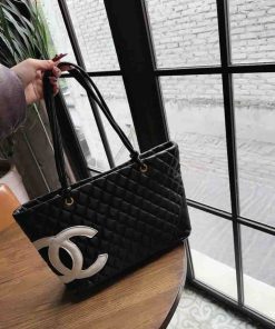 túi Chanel công sở