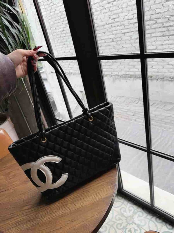 túi Chanel công sở