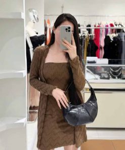 chio 2nd dáng sò kẹp nách kèm dây đeo chéo