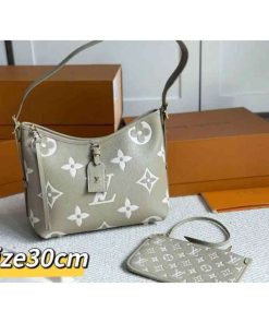 Túi Vuông Carryall Sang Trọng – Da Thật, Full Phụ Kiện Cao Cấp