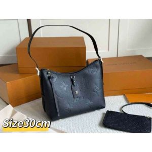 Túi Vuông Carryall Sang Trọng – Da Thật, Full Phụ Kiện Cao Cấp