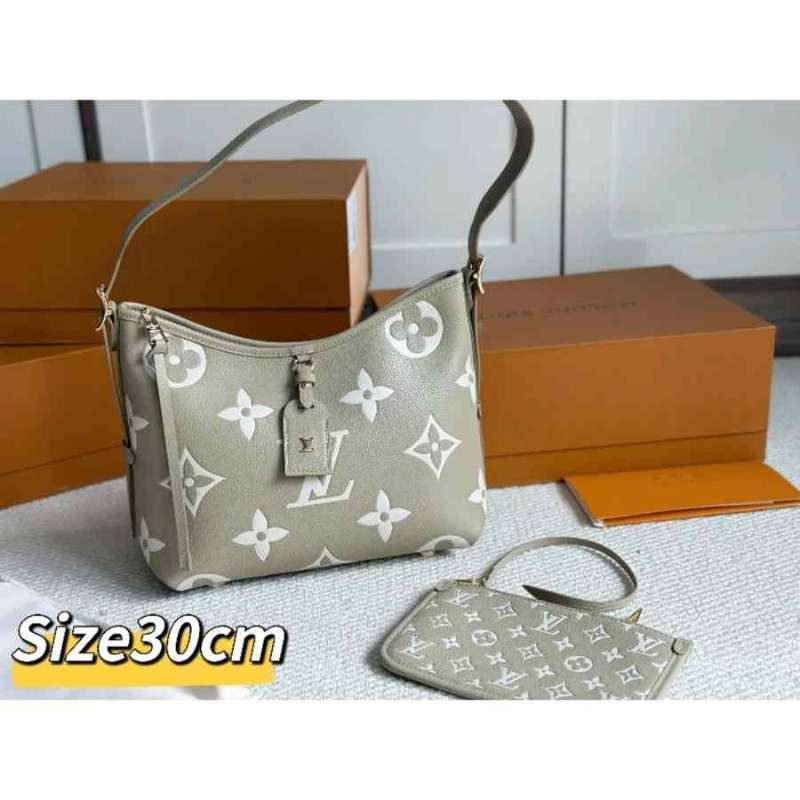 Túi Vuông Carryall Sang Trọng – Da Thật, Full Phụ Kiện Cao Cấp